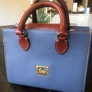 Mini Dooney & Bourke purse
